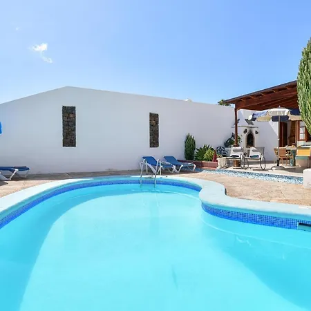 Alex Villa Puerto del Carmen (Lanzarote)