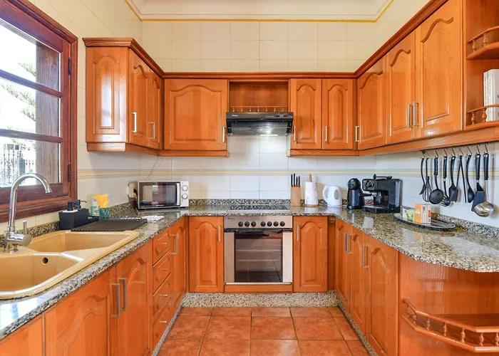 Alex Puerto del Carmen (Lanzarote)